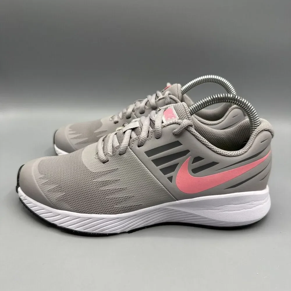Nike Star Runner Atmosphere Sneaker Gray Pink Stripe Size 5.5Y